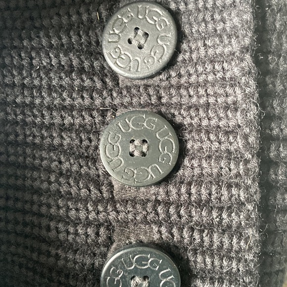 Ugg knit boot - Picture 6 of 7